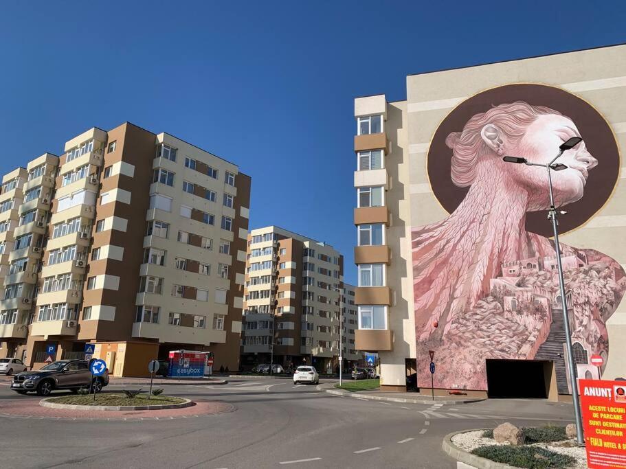 Lovely Bacau 1 Bedroom Apartment Exterior foto